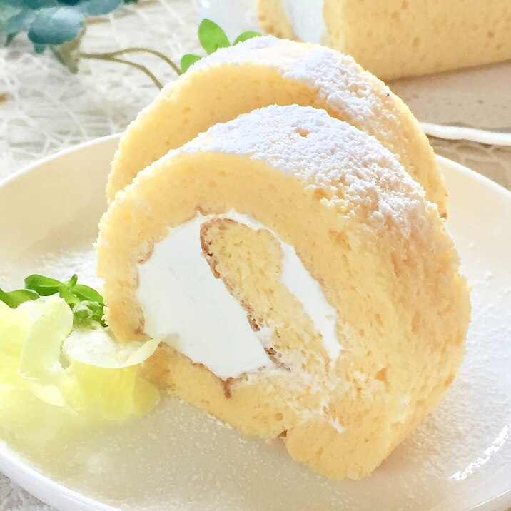 しっとりふわふわ♡基本のロールケーキ